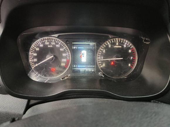 [广州·湘D] 二手SWM斯威汽车SWM斯威X72016款 1.5T 手动豪华型 7座