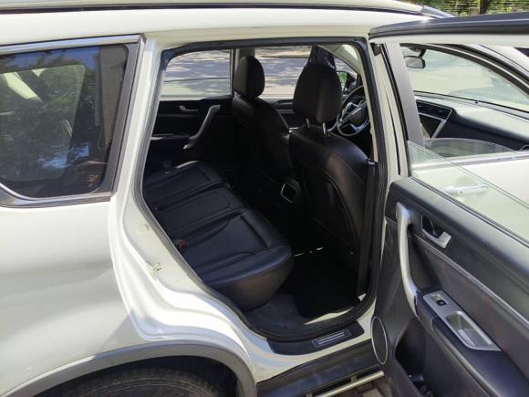 [上海·沪A] 二手哈弗哈弗H62015款 运动版 1.5T 自动两驱豪华型