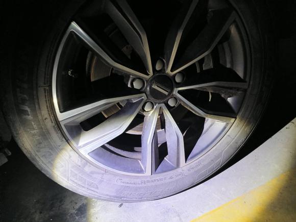 [嘉兴·浙F] 二手魏牌魏牌 VV52020款 1.5T 两驱智先锋