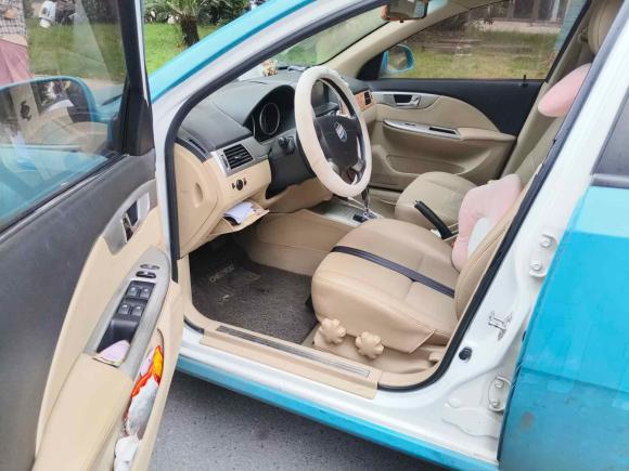 [无锡·苏B] 二手别克凯越2013款 1.5L 自动经典型