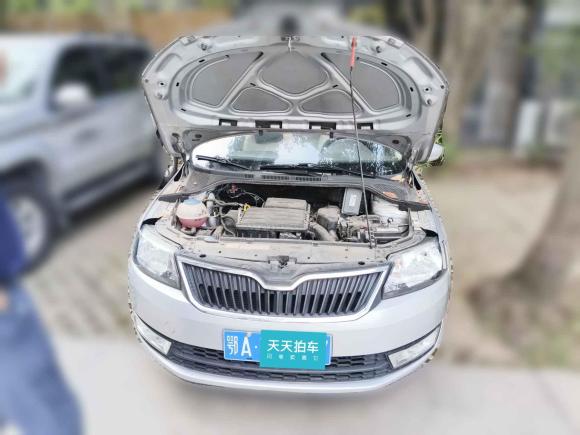 [武汉·鄂A] 二手斯柯达昕锐2013款 1.6L 自动智选型