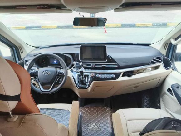 [成都·川A] 二手上汽大通MAXUS新途V902019款 2.0T手动智达后驱单胎长轴高顶9座