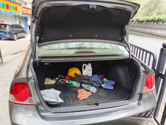 [广州·粤A] 二手思铭思铭2012款 1.8L 自动