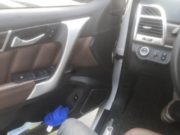 [南京·苏A] 二手哈弗哈弗H92017款 2.0T 汽油四驱豪华型 7座