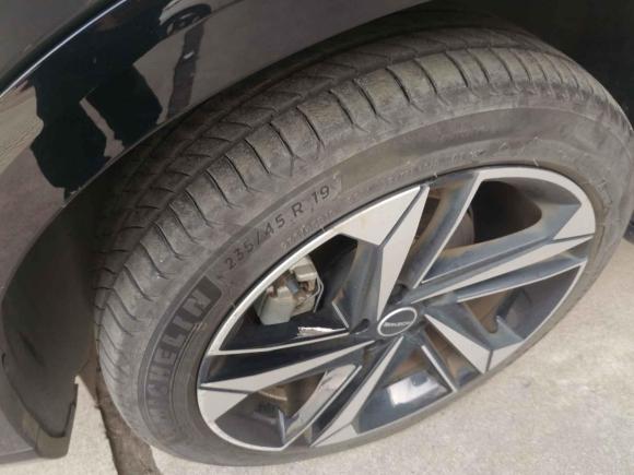 [上海·沪F] 二手荣威荣威RX5 MAX2022款 2.0T 自动有为至尊版