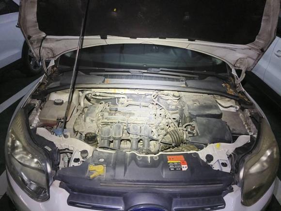 [武汉·鄂A] 二手福特福克斯2012款 两厢 1.6L 自动舒适型