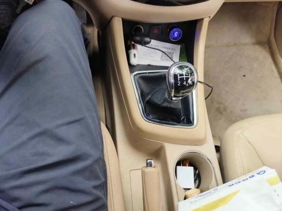 [上海·冀F] 二手宝骏宝骏7302014款 1.5L 手动豪华导航ESP版 7座