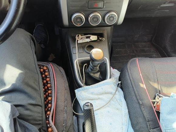 [青岛·鲁B] 二手东风风度东风风度MX62015款 2.0L 手动两驱领航版