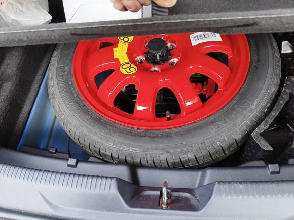 [上海·苏F] 二手捷豹捷豹XEL2019款 2.0T 200PS 尊享版