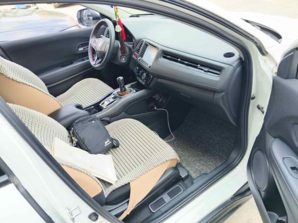 [武汉·鄂A] 二手本田缤智2015款 1.5L 手动两驱舒适型