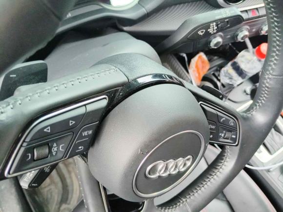 [温州·浙C] 二手奥迪奥迪Q2L2022款 35 TFSI 进取动感型