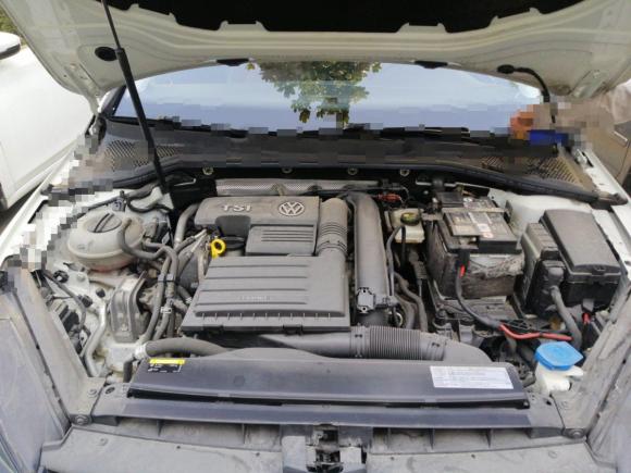 [上海·皖D] 二手大众高尔夫2018款  230TSI 自动豪华型