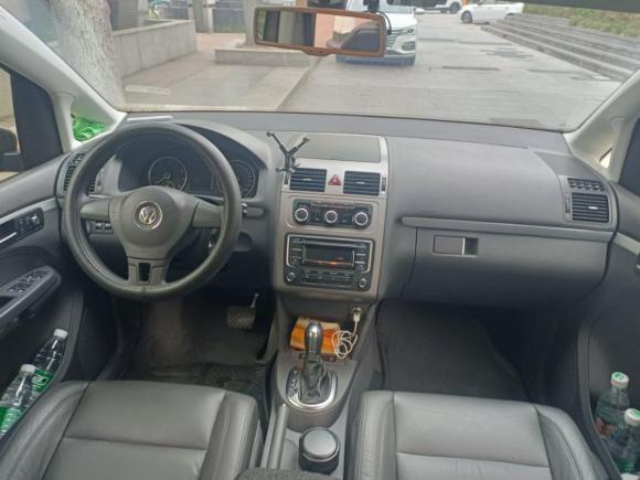 [上海·沪C] 二手大众途安2013款 1.4T DSG舒适版5座