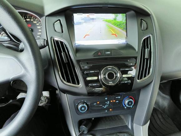 [无锡·苏B] 二手福特福克斯2017款 两厢 1.6L 手动舒适型智行版