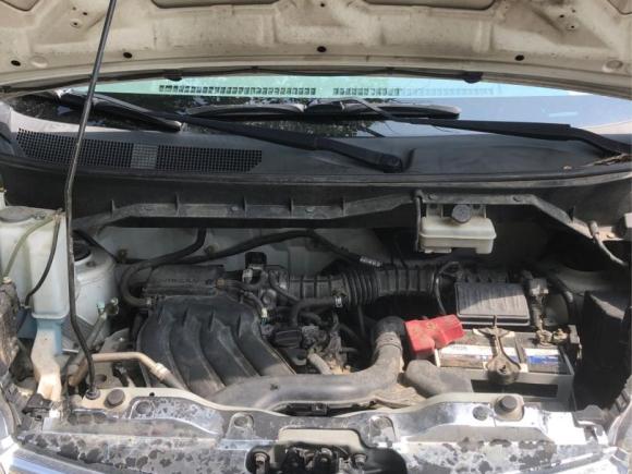 [南京·苏A] 二手日产日产NV2002016款 改款 1.6L CVT尊享型