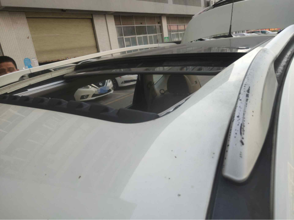 [深圳·粤B] 二手日产奇骏2014款 2.0L CVT舒适版 2WD