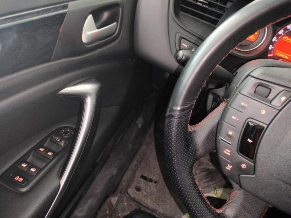 [上海·沪A] 二手雪铁龙雪铁龙C52013款 2.3L 自动尊驭型