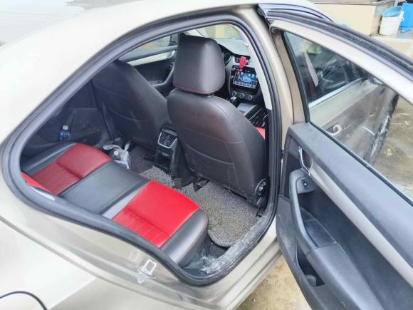 [上海·皖D] 二手斯柯达明锐2018款 1.6L 自动舒适版