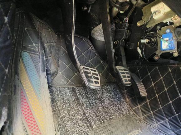 [青岛·鲁B] 二手奇瑞瑞虎32015款 1.6L 手动智尚纪念版