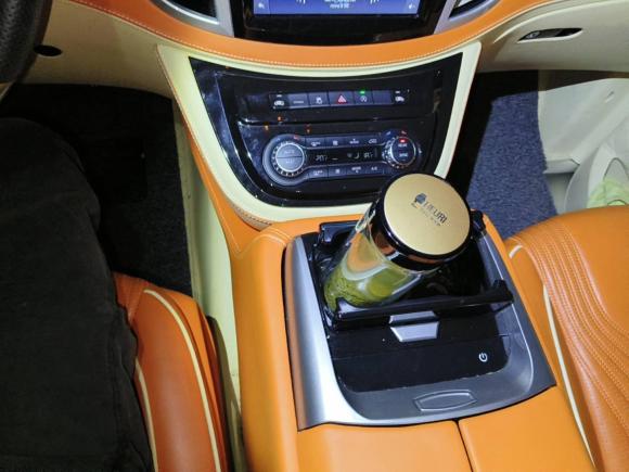 [武汉·鄂A] 二手奔驰威霆2021款 2.0T 商务版 7座