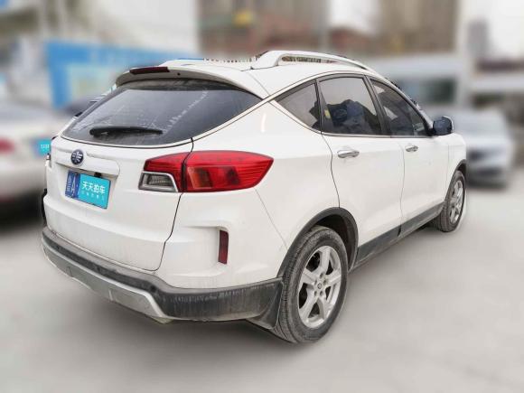 [济南·鲁A] 二手奔腾奔腾X802013款 2.0L 自动舒适型