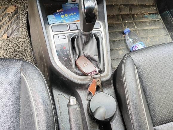 [武汉·冀A] 二手现代北京现代ix252015款 1.6L 自动两驱智能型GLS