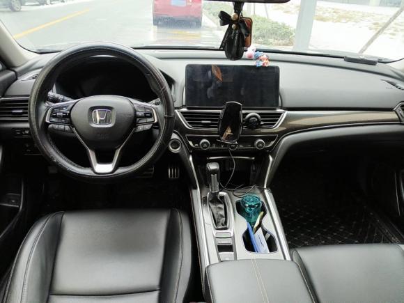 [武汉·鄂A] 二手本田雅阁2022款 260TURBO 幻夜·尊贵版