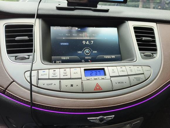 [上海·鲁Q] 二手现代劳恩斯2012款 3.0L GDI尊贵版