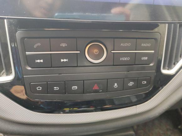 [上海·皖A] 二手一汽森雅R72016款 1.6L 自动尊贵型