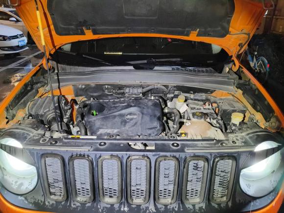 [宁波·浙B] 二手Jeep自由侠2017款  180T 自动劲能版