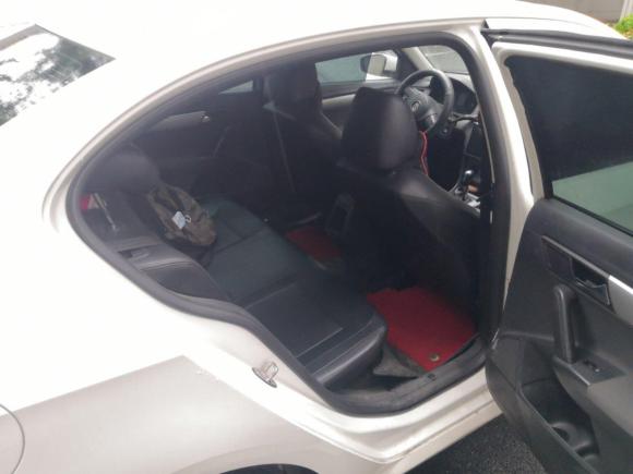 [上海·皖L] 二手大众朗逸2013款 改款经典 1.6L 自动风尚版