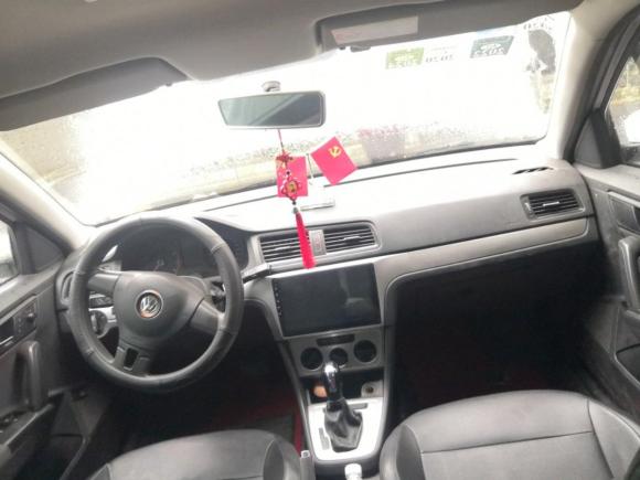 [上海·皖L] 二手大众朗逸2013款 改款经典 1.6L 自动风尚版