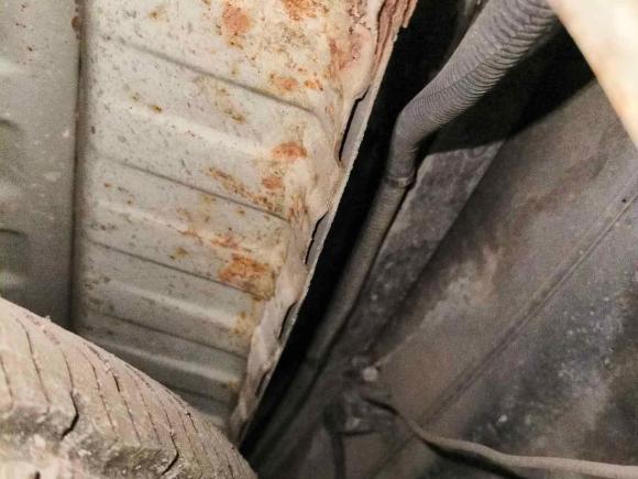 [成都·川A] 二手陆风陆风X82012款 探索版 2.0T 柴油4X4超豪华型