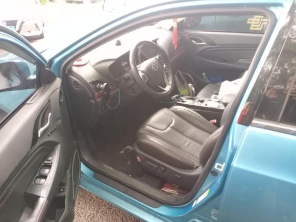 [上海·沪D] 二手比亚迪秦新能源2014款 1.5T 酷黑骑士旗舰型