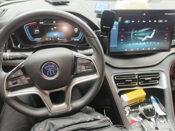 [无锡·苏B] 二手比亚迪宋PLUS2020款 1.5T 自动尊贵型