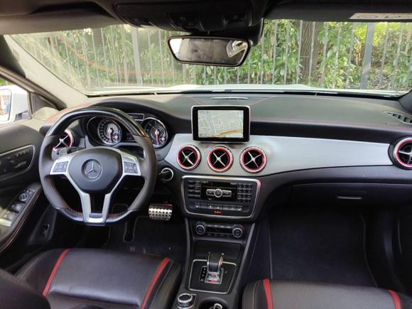 [上海·沪F] 二手奔驰奔驰GLA AMG2015款 AMG GLA 45 4MATIC