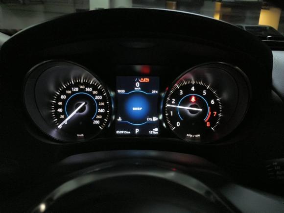 [成都·川A] 二手捷豹捷豹XEL2018款 2.0T 200PS 豪华版