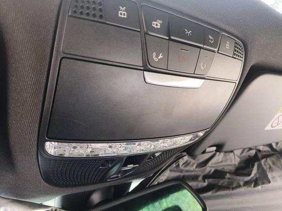 [武汉·鄂A] 二手奔驰奔驰GLC2016款 GLC 260 4MATIC 动感型