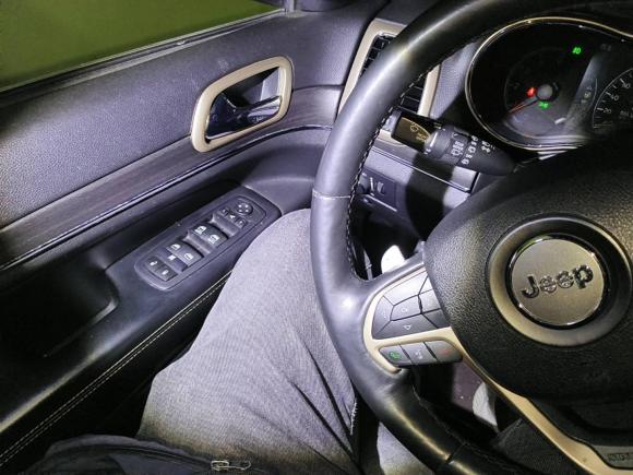 [合肥·皖A] 二手Jeep大切诺基2015款 3.0TD 柴油 舒享导航版