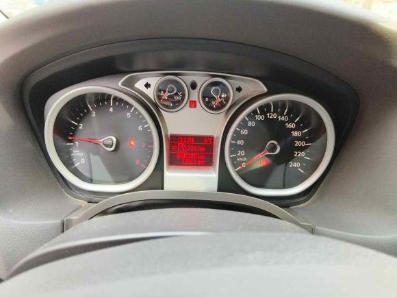 [北京·京K] 二手福特福克斯2012款 两厢经典 1.8L 自动时尚型