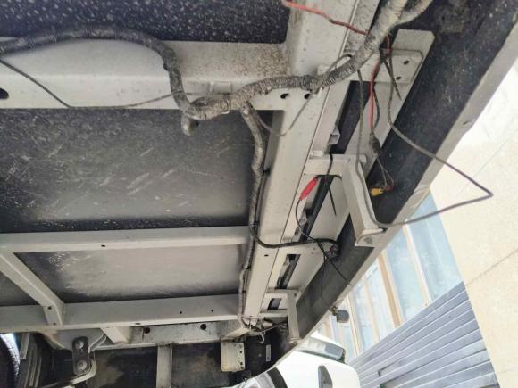 [湖州·苏E] 二手福田智蓝精灵E72023款 纯电动厢式运输车 平顶2座 亿纬锂能46.36kWh