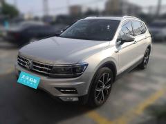 [北京·京N]大众&nbsp;&nbsp;途观L&nbsp;&nbsp;2017款330TSI自动两驱旗舰版