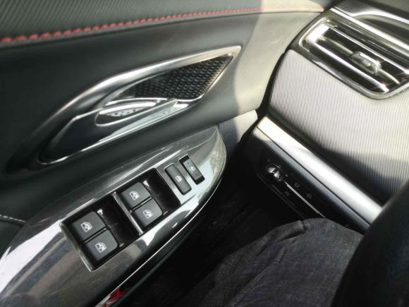 [上海·浙C] 二手长安欧尚长安欧尚X72021款 1.5T 自动尊享型