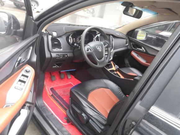 [嘉兴·浙F] 二手宝骏宝骏5602015款 1.8L 手动精英型