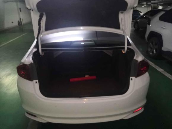 [南通·苏F] 二手本田锋范2017款 1.5L CVT精英版