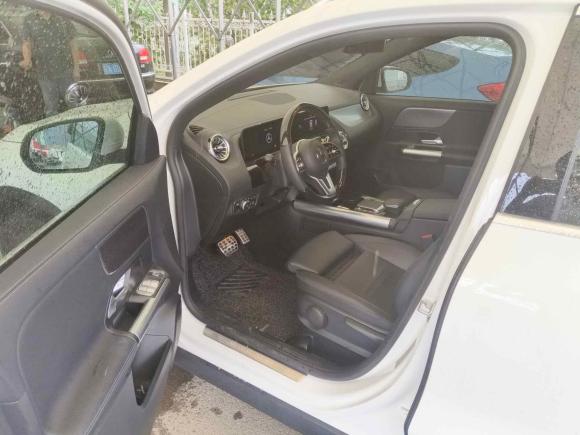 [北京·京A] 二手奔驰奔驰GLA2022款 改款 GLA 200