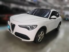 [杭州·浙A] 阿尔法·罗密欧Stelvio斯坦维2017款 2.0T 200HP 精英版