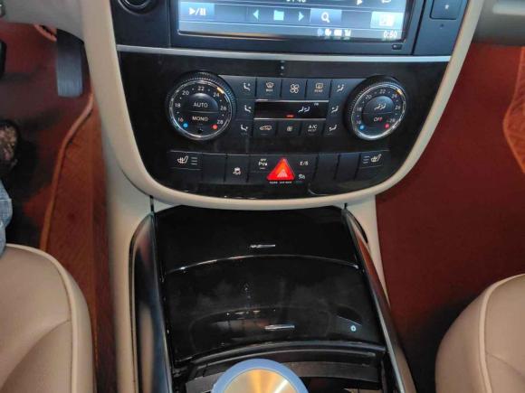 [武汉·鄂A] 二手奔驰奔驰R级2015款 R 400 4MATIC 商务型