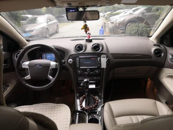 [上海·沪D] 二手福特蒙迪欧-致胜2011款 2.0L GTDi200豪华型