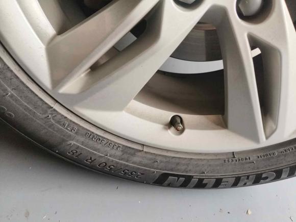 [武汉·鄂A] 二手奥迪奥迪Q32016款 30 TFSI 风尚型